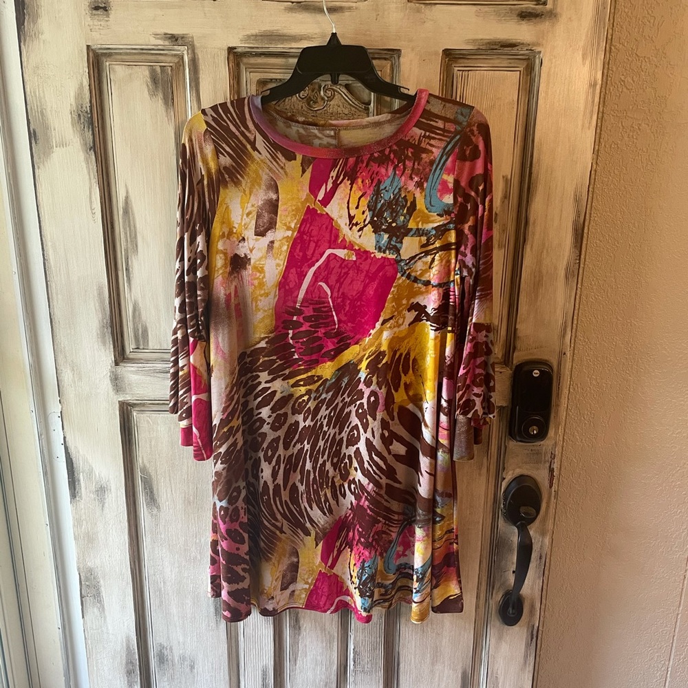Leopard Abstract Tunic. Size 1X